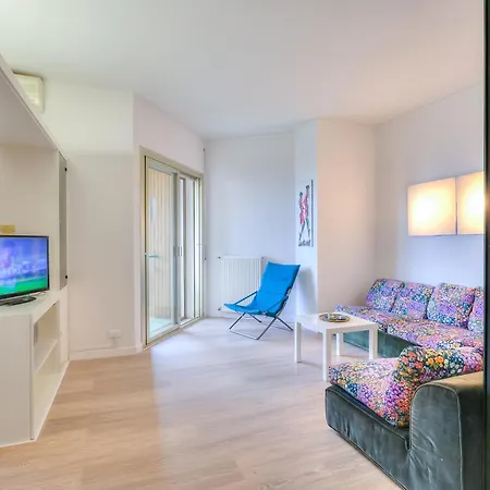 Casa Emma With Sea Glimpse - Happy Apartment