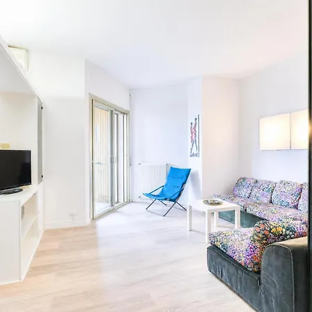 Casa Emma With Sea Glimpse Terrace - Happy شقة *