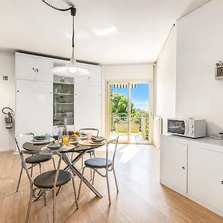 Apartman Casa Emma With Sea Glimpse Terrace - Happy *
